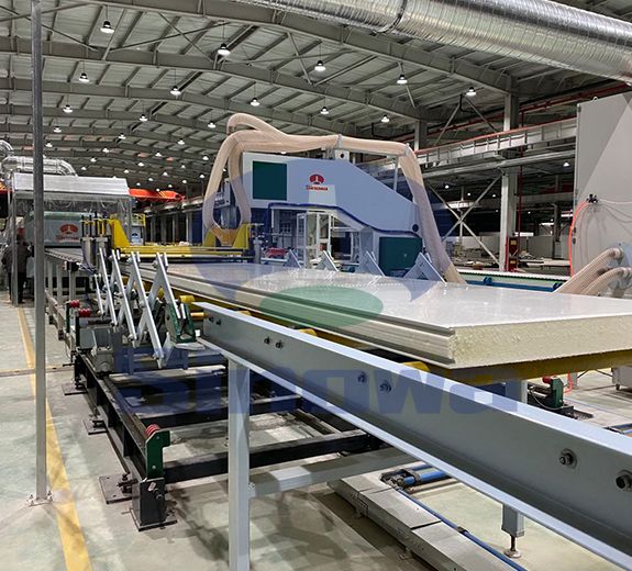 Discontinuous PU Sandwich Panel Production Line For Roof,Sinowa